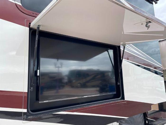 Used 2014 Tiffin Allegro Bus 45LP