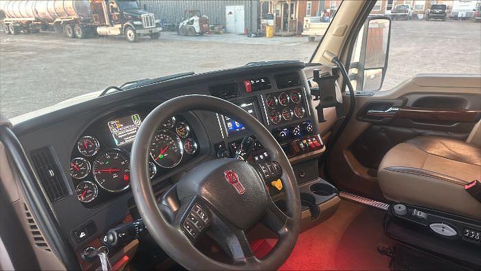 Used 2020 KENWORTH T680