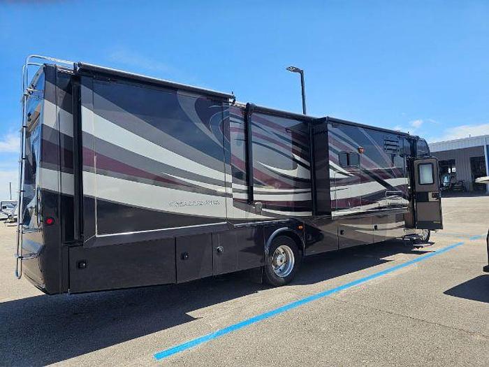 Used 2013 Thor Motor Coach Challenger 37DT