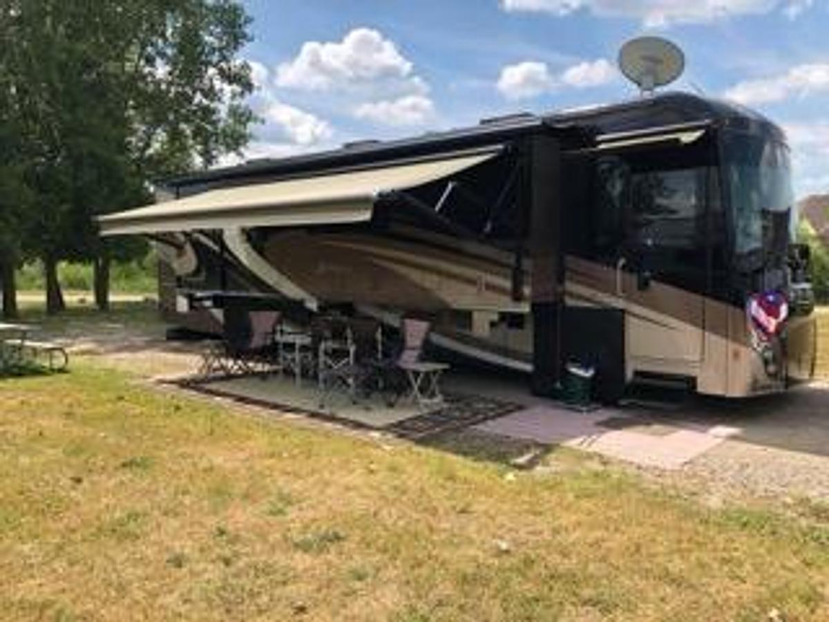 Used 2016 Winnebago Journey 40R