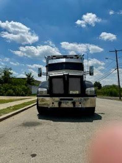 Used 2015 KENWORTH T880 Dump Truck