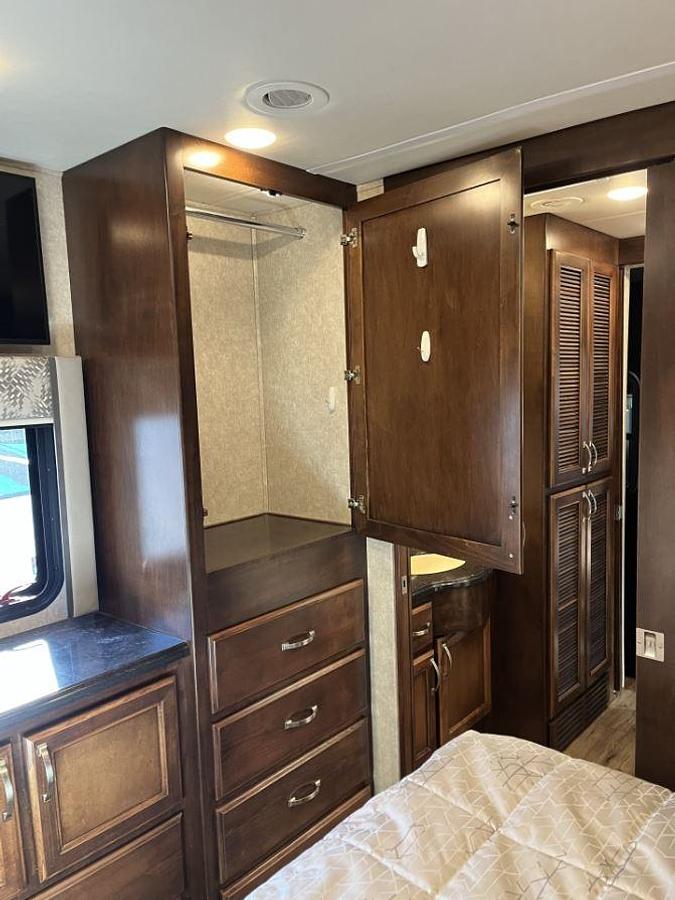 Used 2022 Renegade Verona VSB36