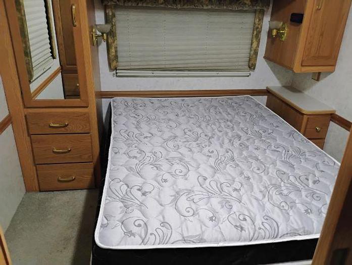 Used 2001 Itasca Sunrise 30W