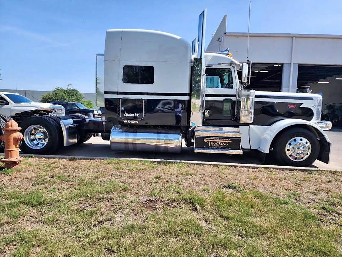 Used 2018 Peterbilt 389