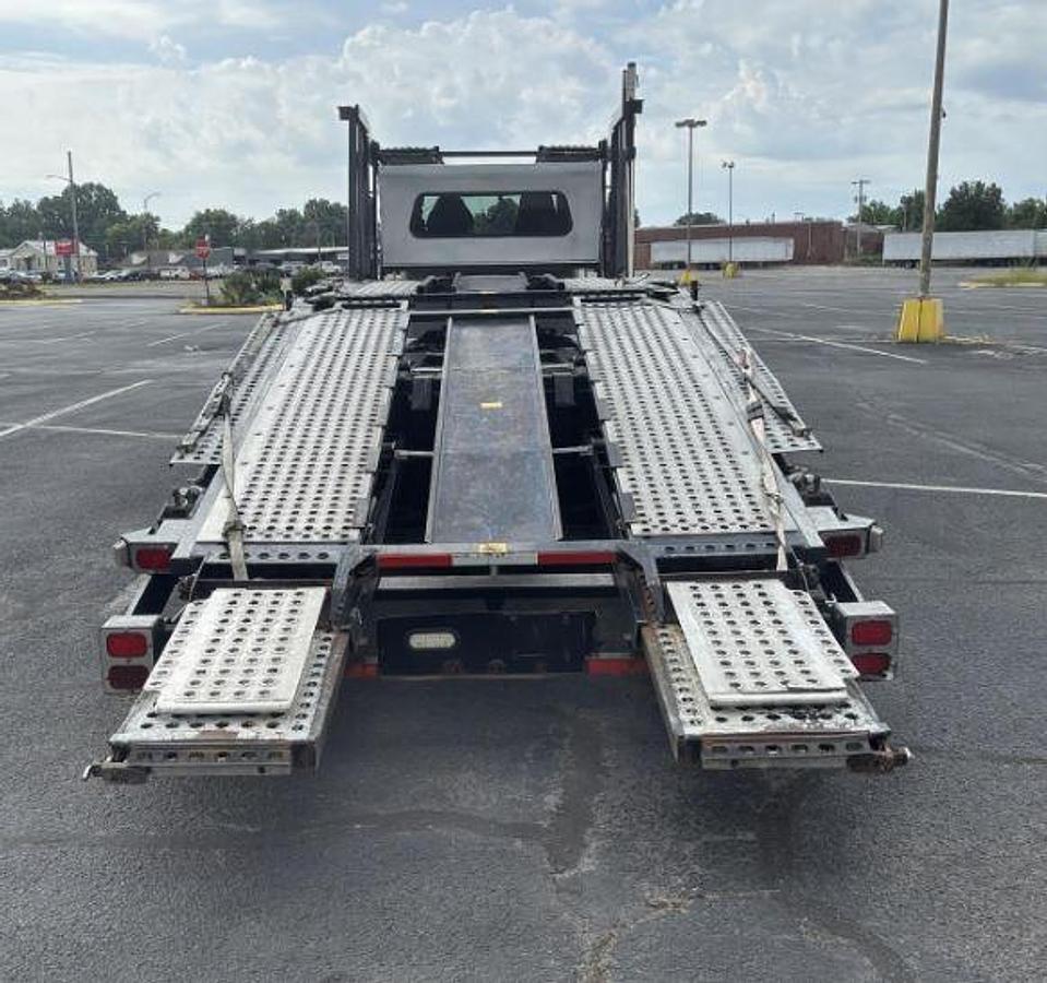 Used 2018 Peterbilt 348 Car Hauler Truck