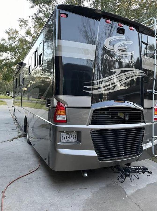 Used 2008 Coachmen Cross Country 382DS Class A Motorhome