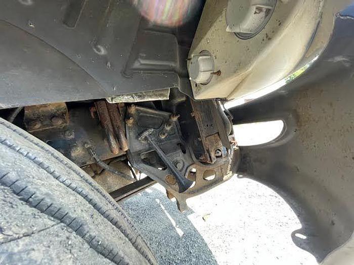 Used 2014 INTERNATIONAL 8600 Dump Truck