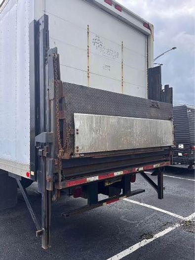 Used 2010 Freightliner M2106 Box Truck