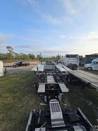 Used 2015 Volvo VAH Car Hauler