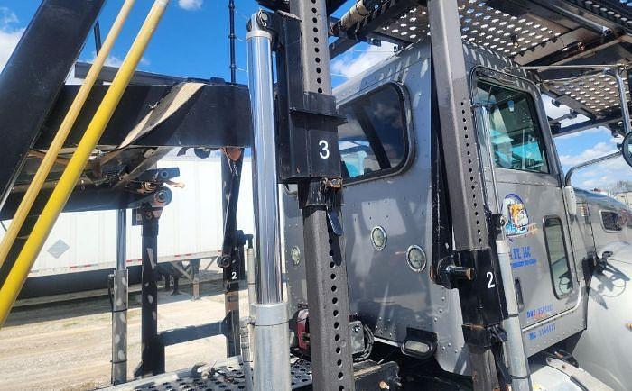 Used 2016 Peterbilt 348