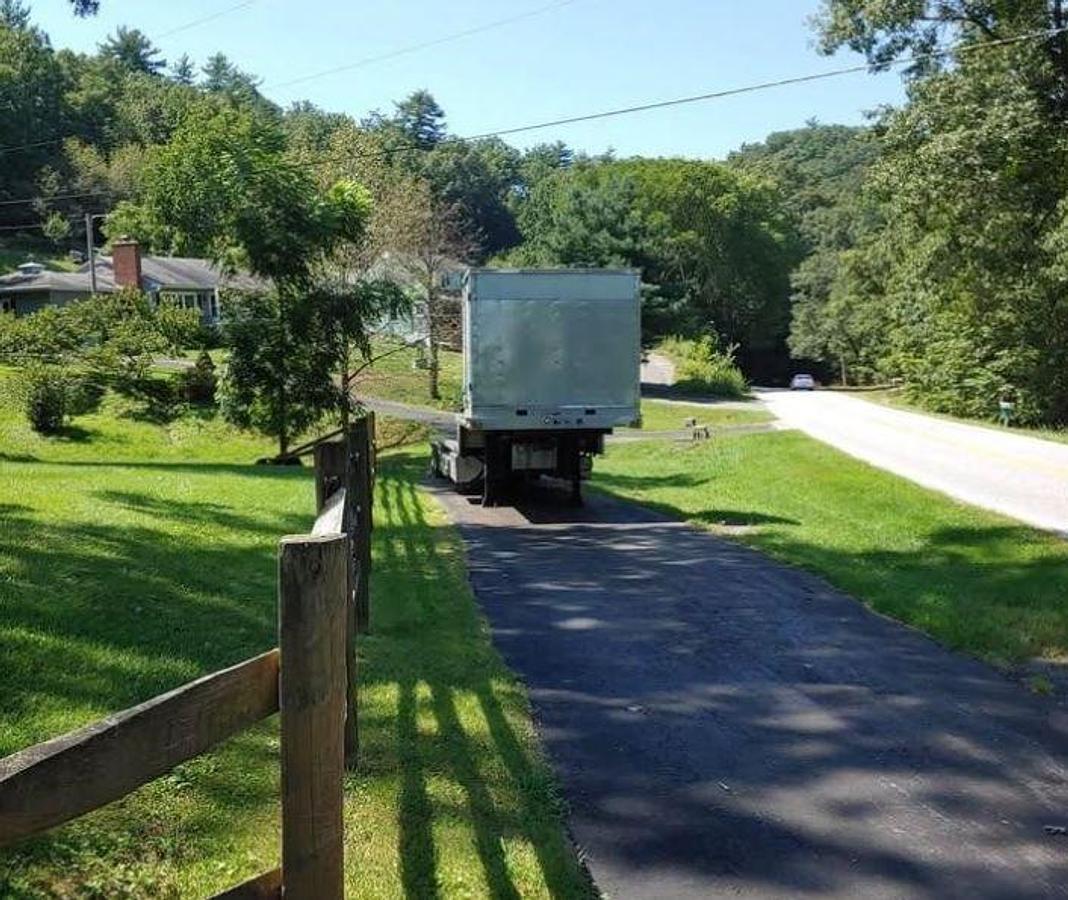 Used 2019 Kenworth T880 with 2013 Doonan Specialized Drop Deck Trailer