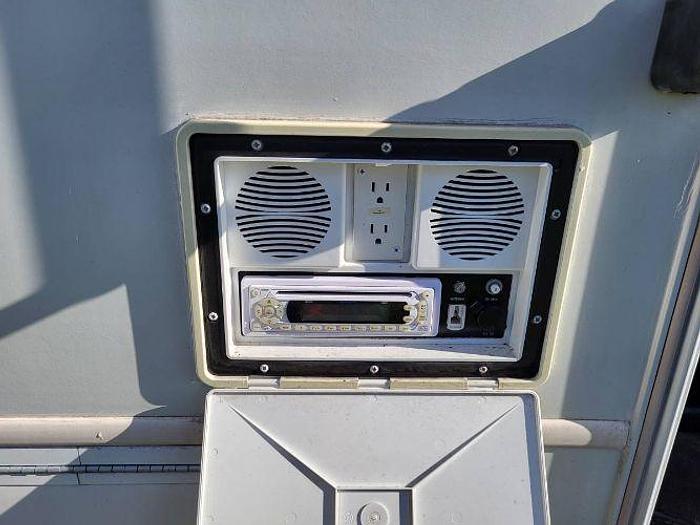 Used 2004 Jayco Greyhawk 27DS