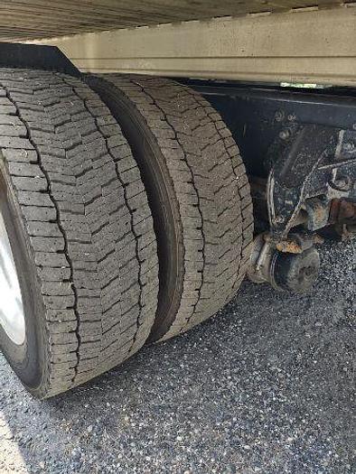 Used 2017 Freightliner M2 4 Car Rollback