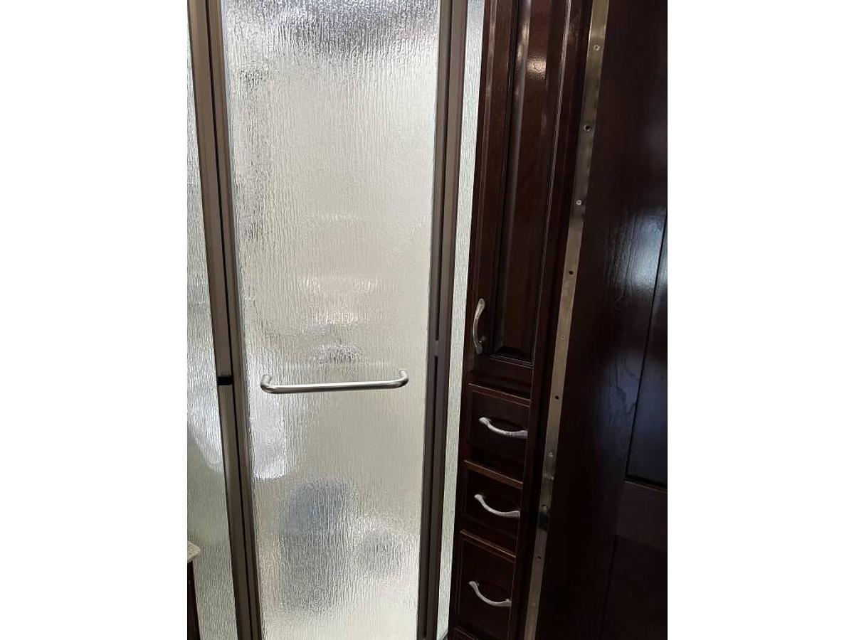 Used 2019 Fleetwood Southwind 34C