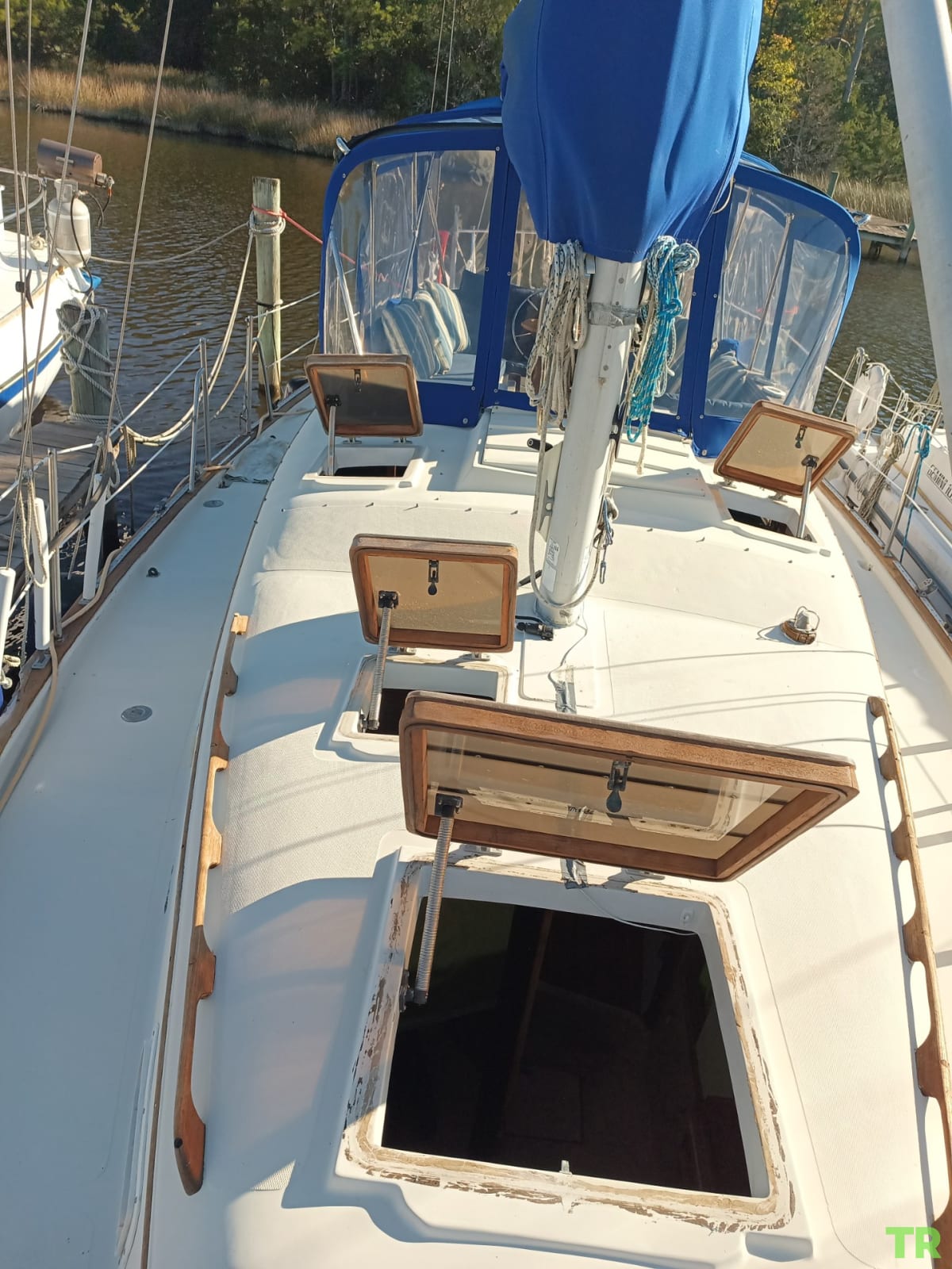 Used 1977 Irwin 37ft. Center Cockpit Ketch