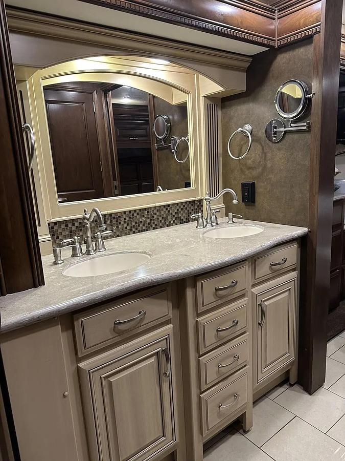 Used 2015 Entegra Anthem 42DEQ Class A Motorhome