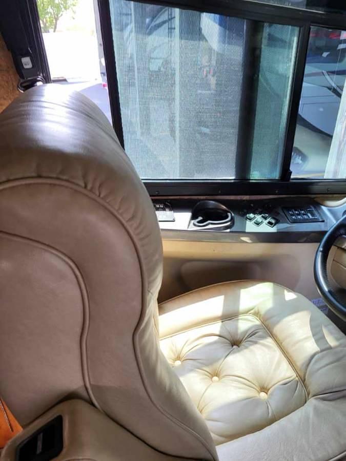 Used 2012 Tiffin Allegro Bus 43QGP