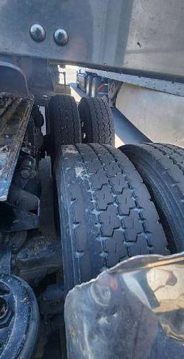 Used 2012 KENWORTH T660