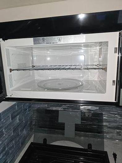 Used 2022 Fleetwood Flair 32S