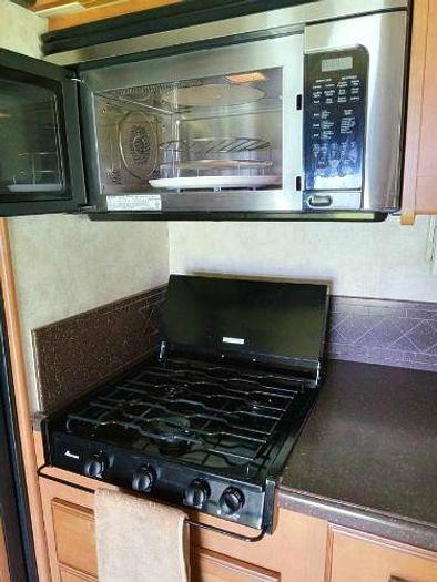 Used 2012 Winnebago Sightseer 33C