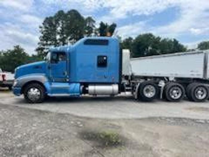 Used 2013 KENWORTH T660