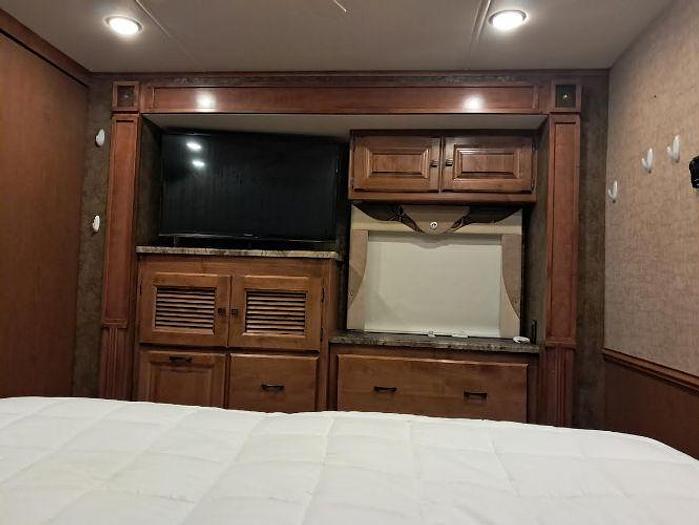 Used 2014 Tiffin Motorhomes Allegro Red 38QRA