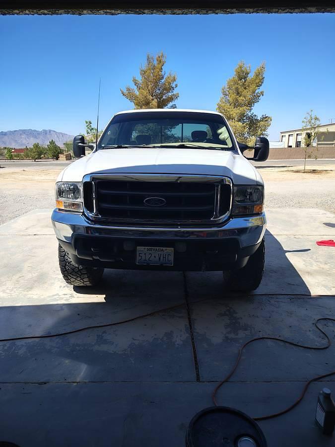 Used 2002 Ford F-250 Super Duty XLT 4WD