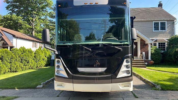 Used 2021 Coachmen Sportscoach SRS 376ES