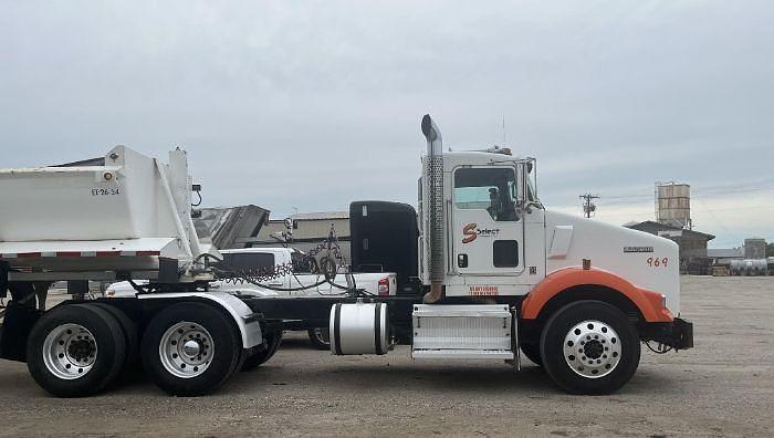 Used 2008 KENWORTH T800