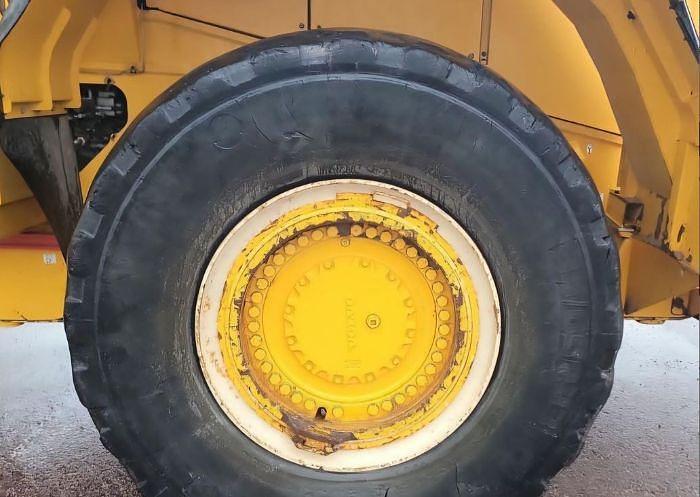 Used 2014 Volvo L350F