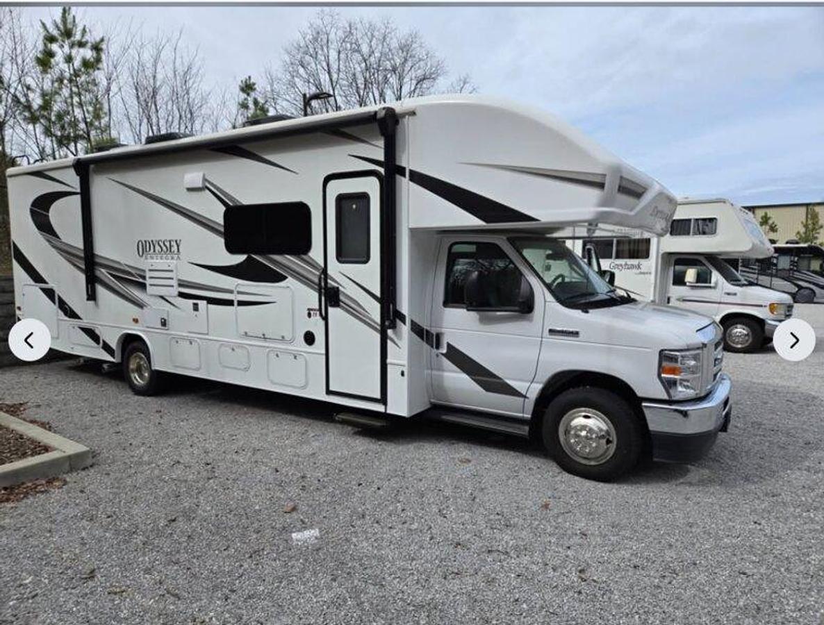 Used 2023 Entegra Odyssey 29V