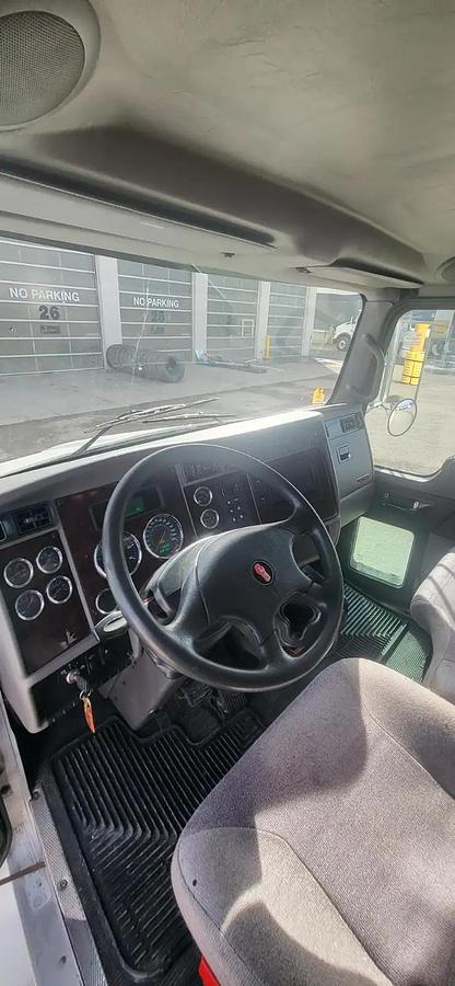 Used 2020 Kenworth T370