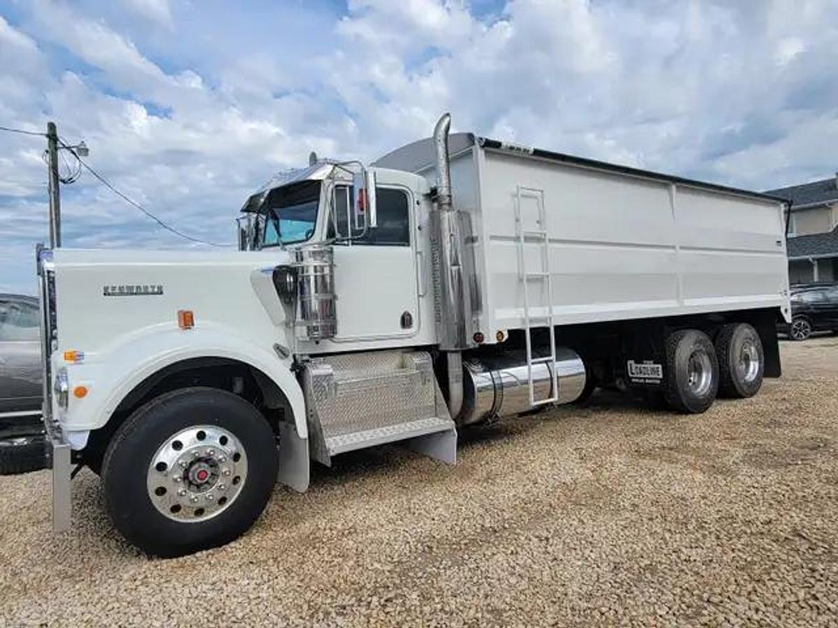 Used 1979 Kenworth W900A Grain Truck