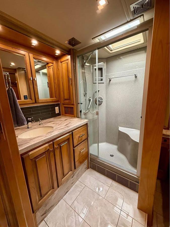 Used 2019 Tiffin Motorhomes Phaeton 37BH Class A Motorhome