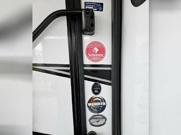 Used 2021 Grand Design Momentum G-Class (Fifth Wheel)