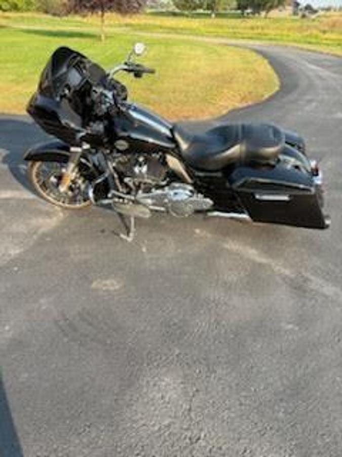 Used 2021 Harley Davidson Road Street Glide Special
