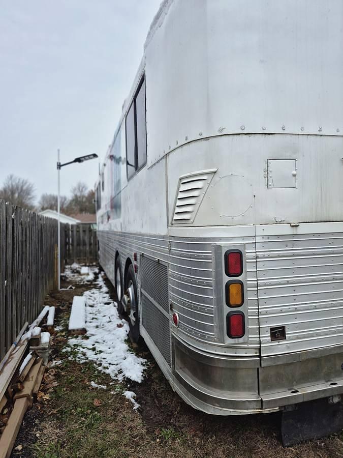 Used 1967 Eagle Trailway Continental MH