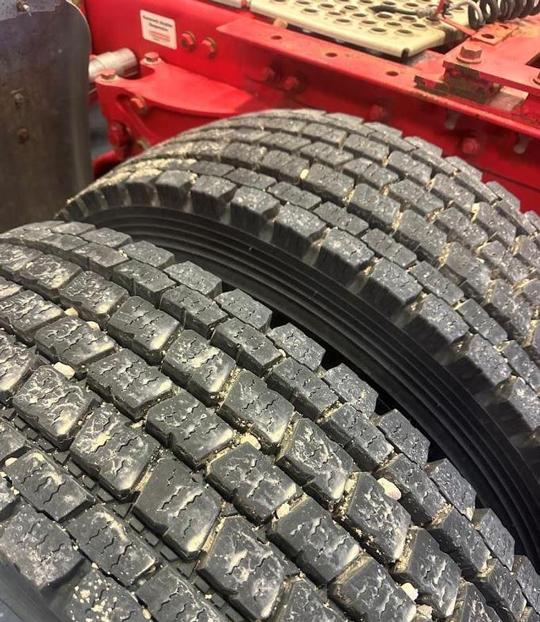 Used 2019 Kenworth W900