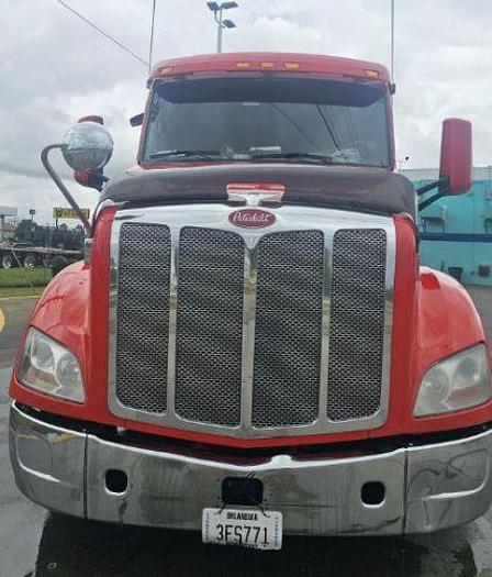 Used 2017 Peterbilt 579 Sleeper