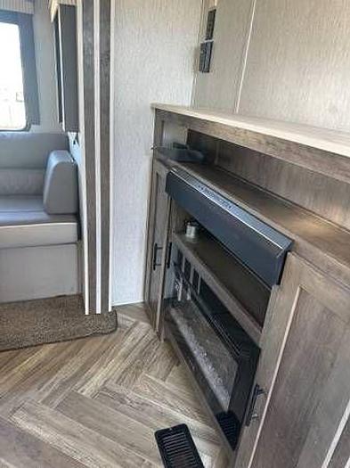 Used 2022 Forest River Salem Model KQBSS