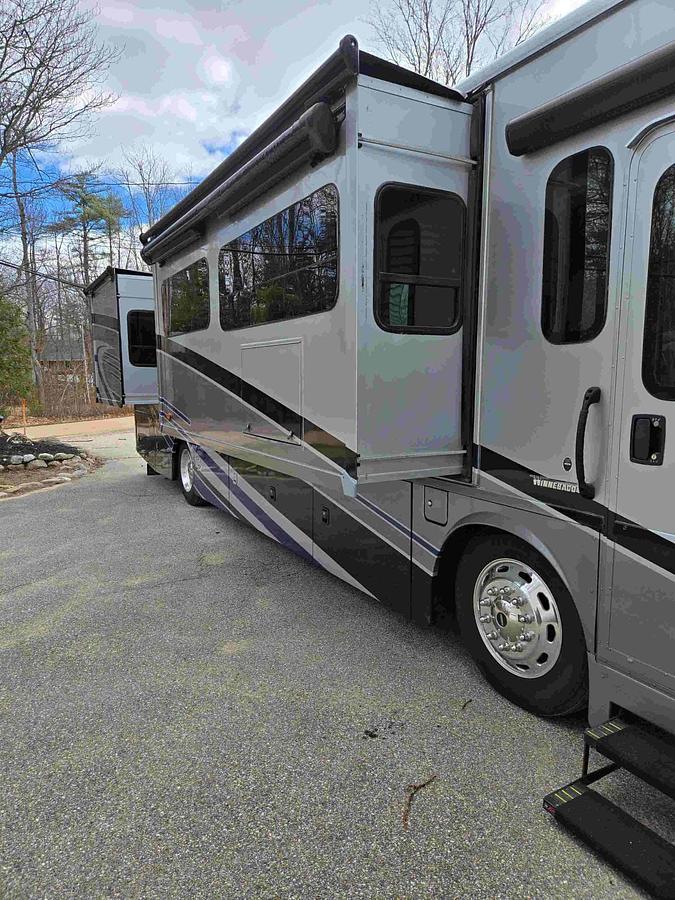 Used 2020 Winnebago Forza 36H Class A Motorhome