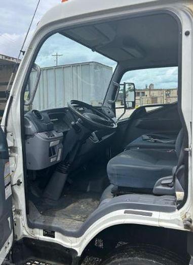 Used 2017 Mitsubishi Fuso FE160