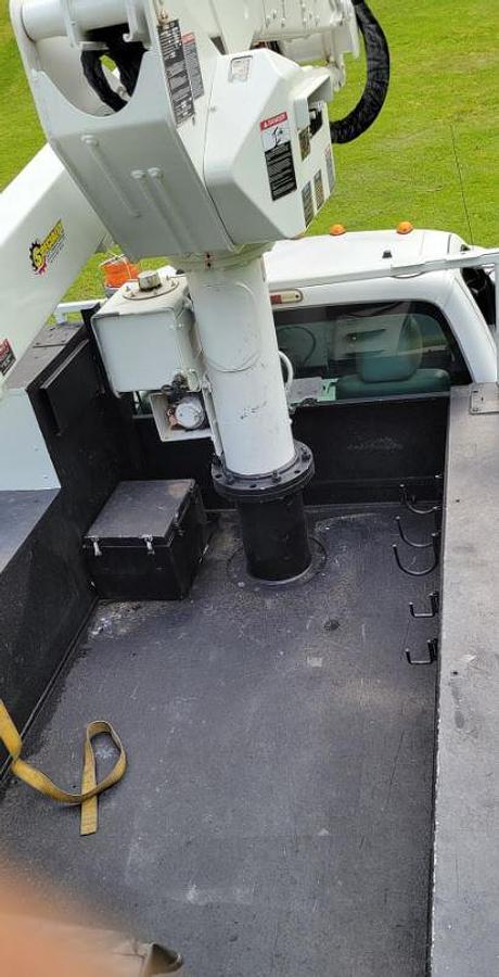 Used 2012 FORD F550 with MOUNTED 2012 ALTEC AT40G 45FT BOOM LIFT