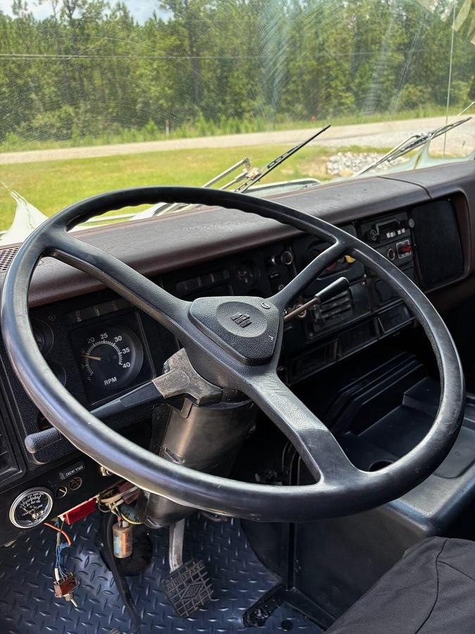 Used International 2375 Single Axle Dump Truck