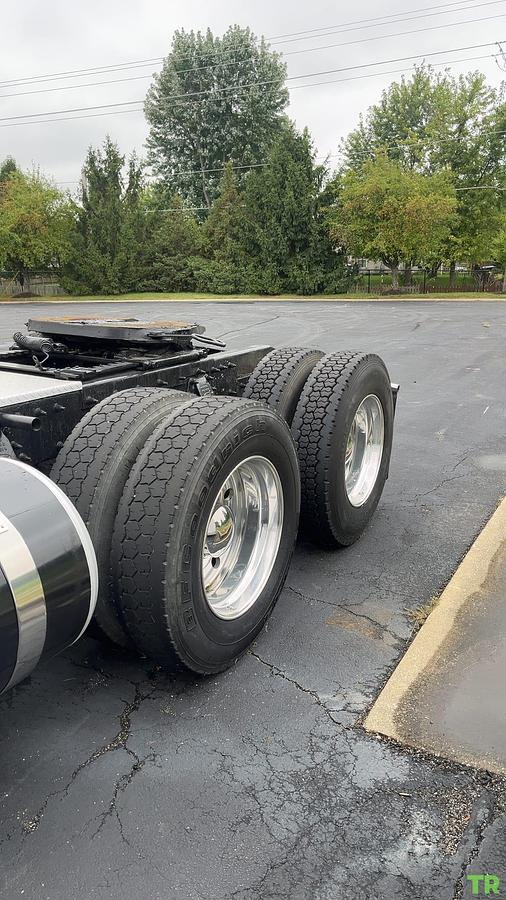 Used 2014 Peterbilt 388