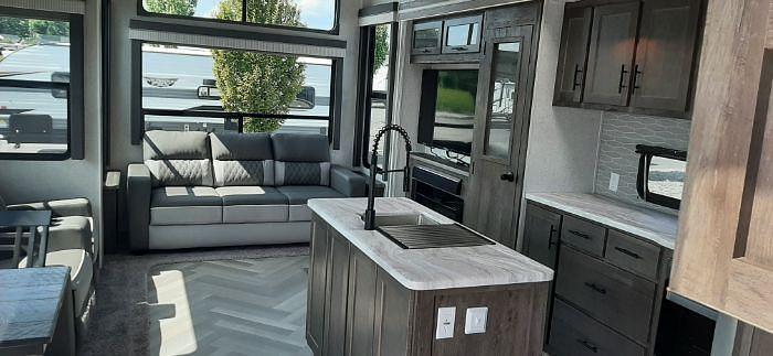 Used 2022 Forest River Wildwood Grand Lodge