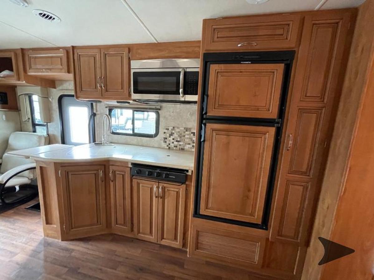 Used 2017 Nexus Phantom 32SC Class C Motorhome