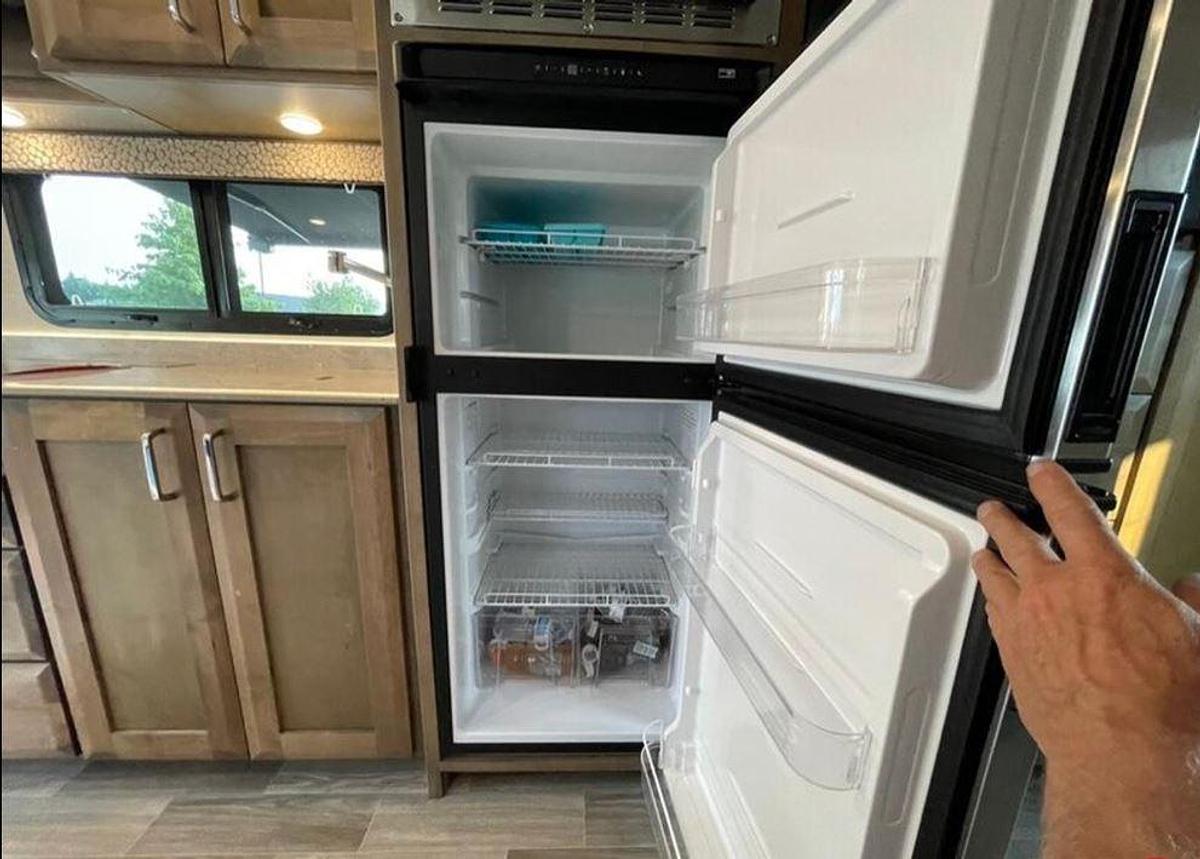 Used 2022 Tiffin Motorhomes Wayfarer 25RW Class C Motorhome