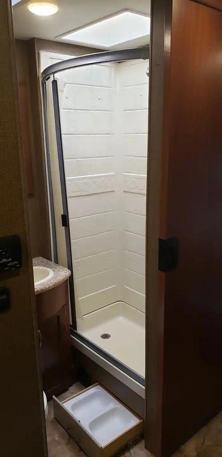 Used 2016 Thor Motor Coach ACE Class A Motorhome