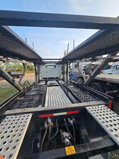 Used 2015 Volvo VAH Car Hauler